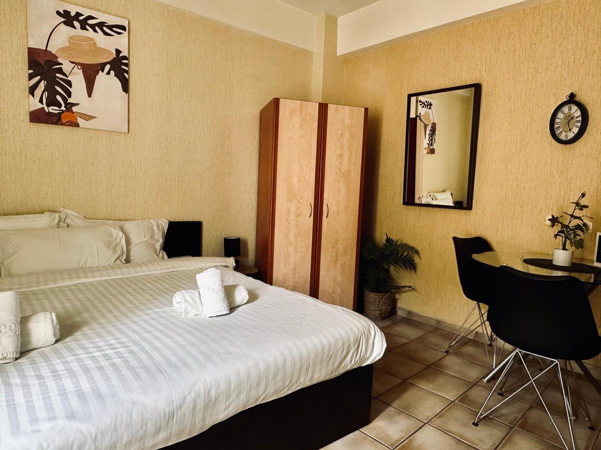 Cozy Apartments Mc Queen Athen Exterior foto